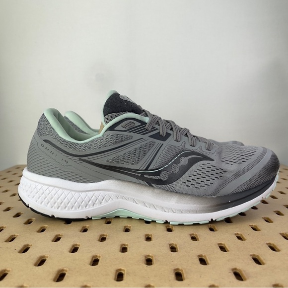 Saucony Omni 19 Women's Running Shoe Alloy/ Sky S10570-30 in Size 10.5 US - Picture 2 of 12